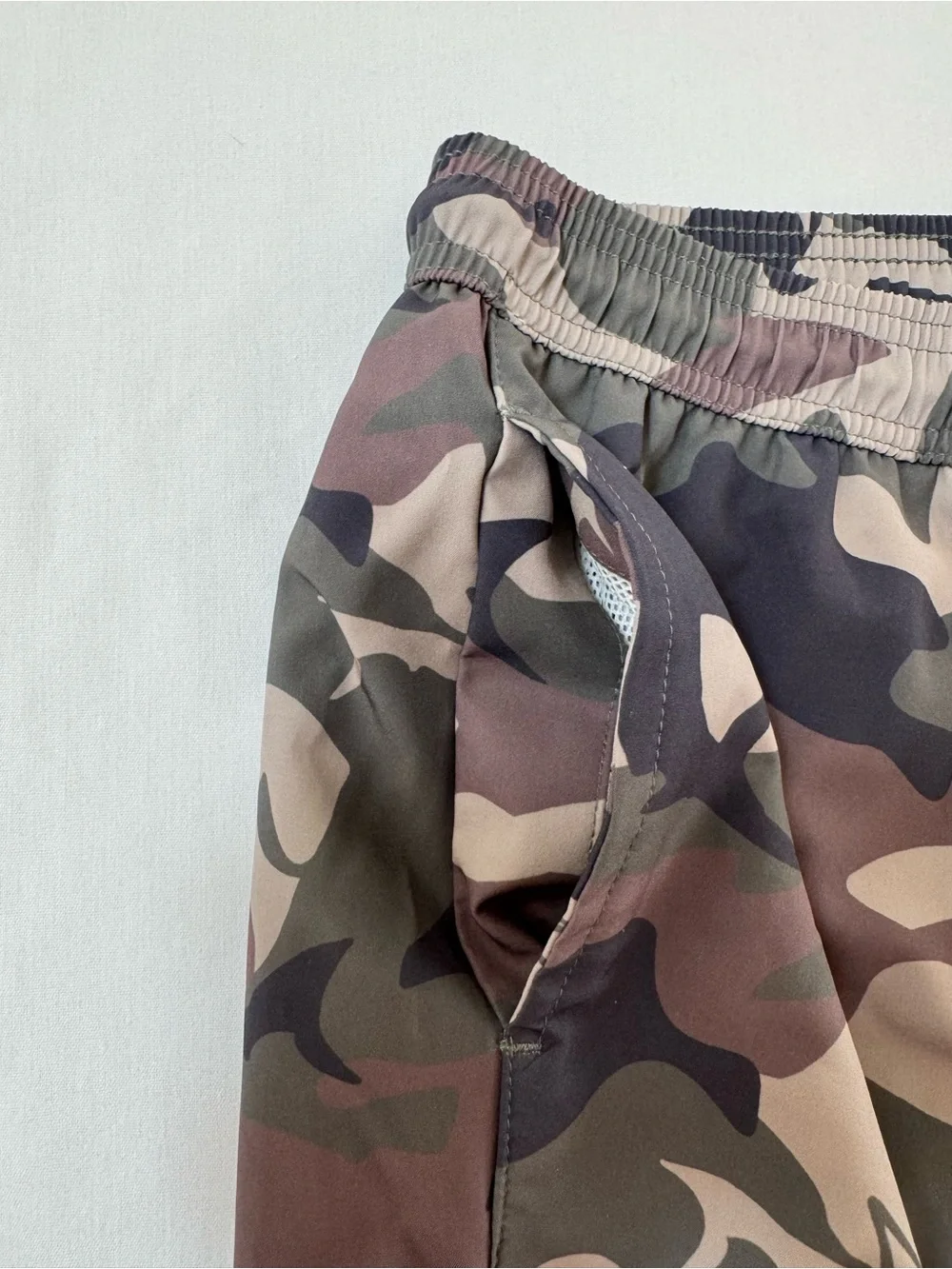 maamgic Mens Swim Trunks Medium NWT Mesh Lining Camo 7